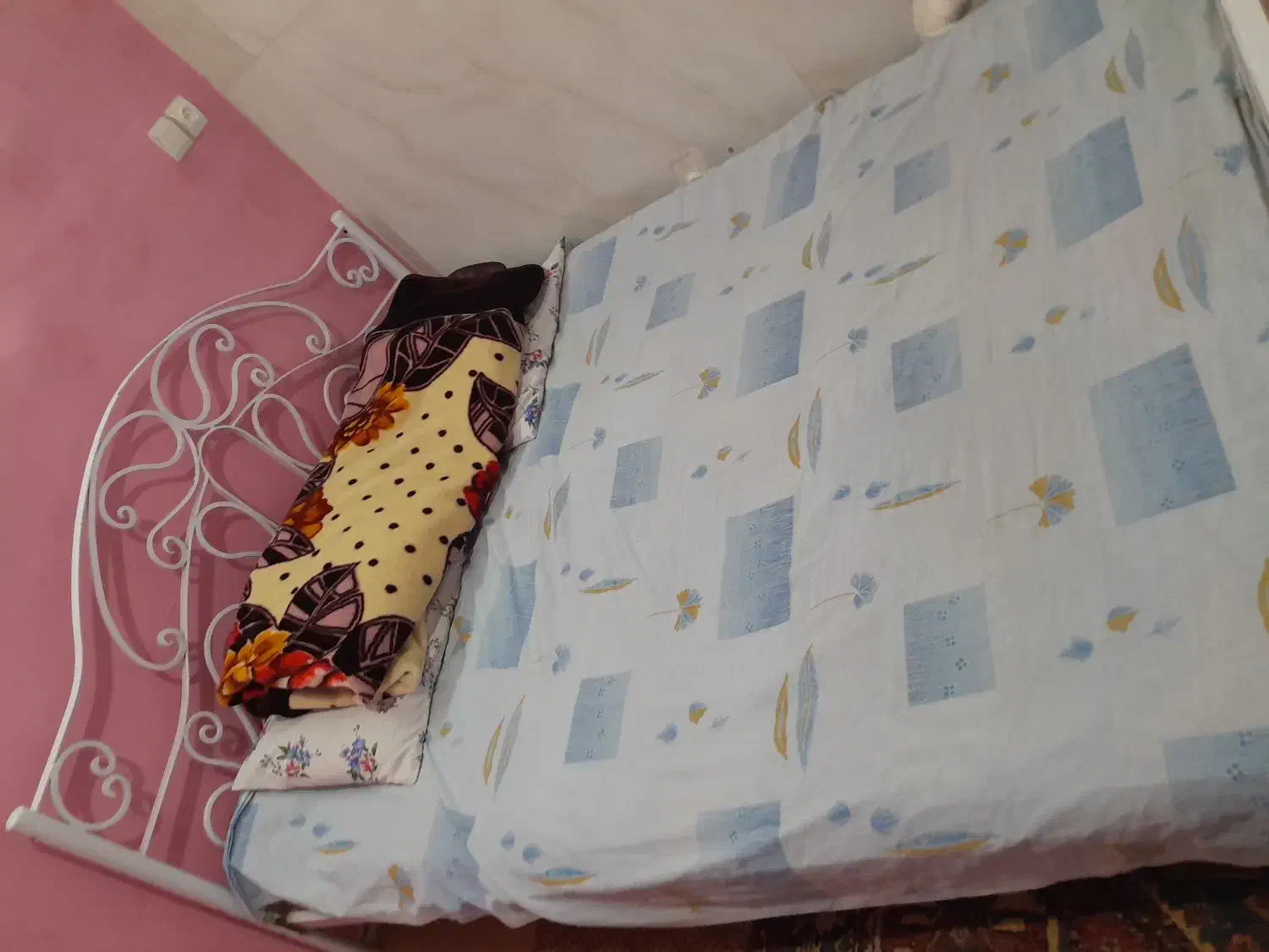 مبله باغ گلها سی وسه پل خواجو|اجارهٔ کوتاهمدت آپارتمان و سوئیت|اصفهان, خواجو|دیوار