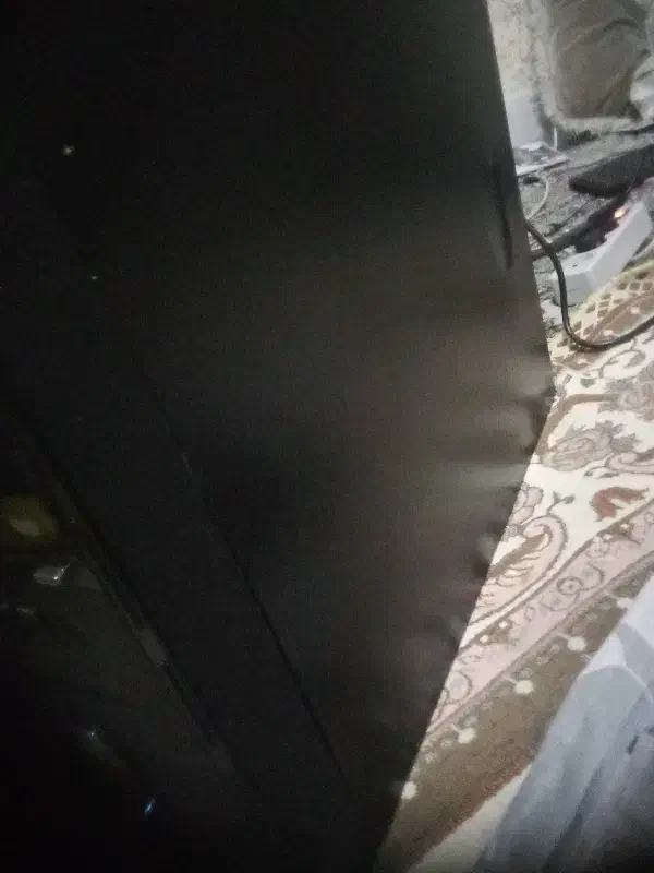 کیس|رایانه رومیزی|پیشوا, |دیوار