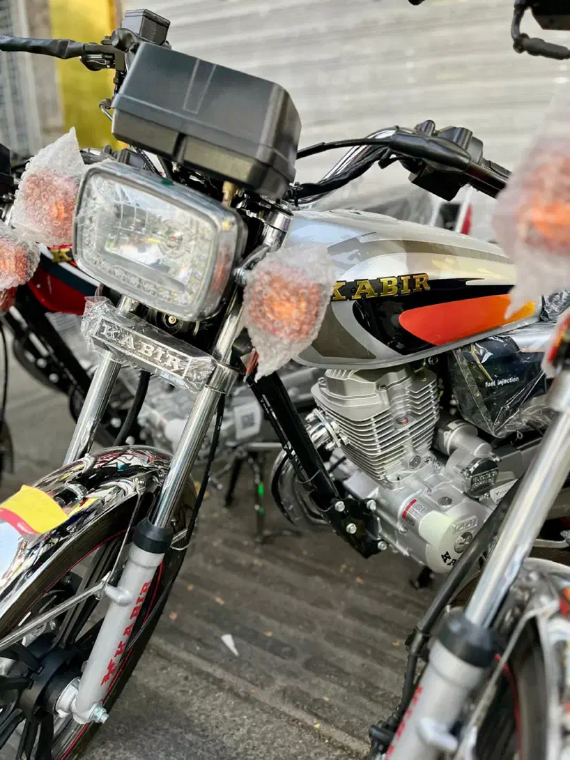 هوندا ایرانی۲۰۰ CDIکبیر ۱۲۵ CG کلاه اقساط بدون سود|موتورسیکلت|تهران, ایران|دیوار