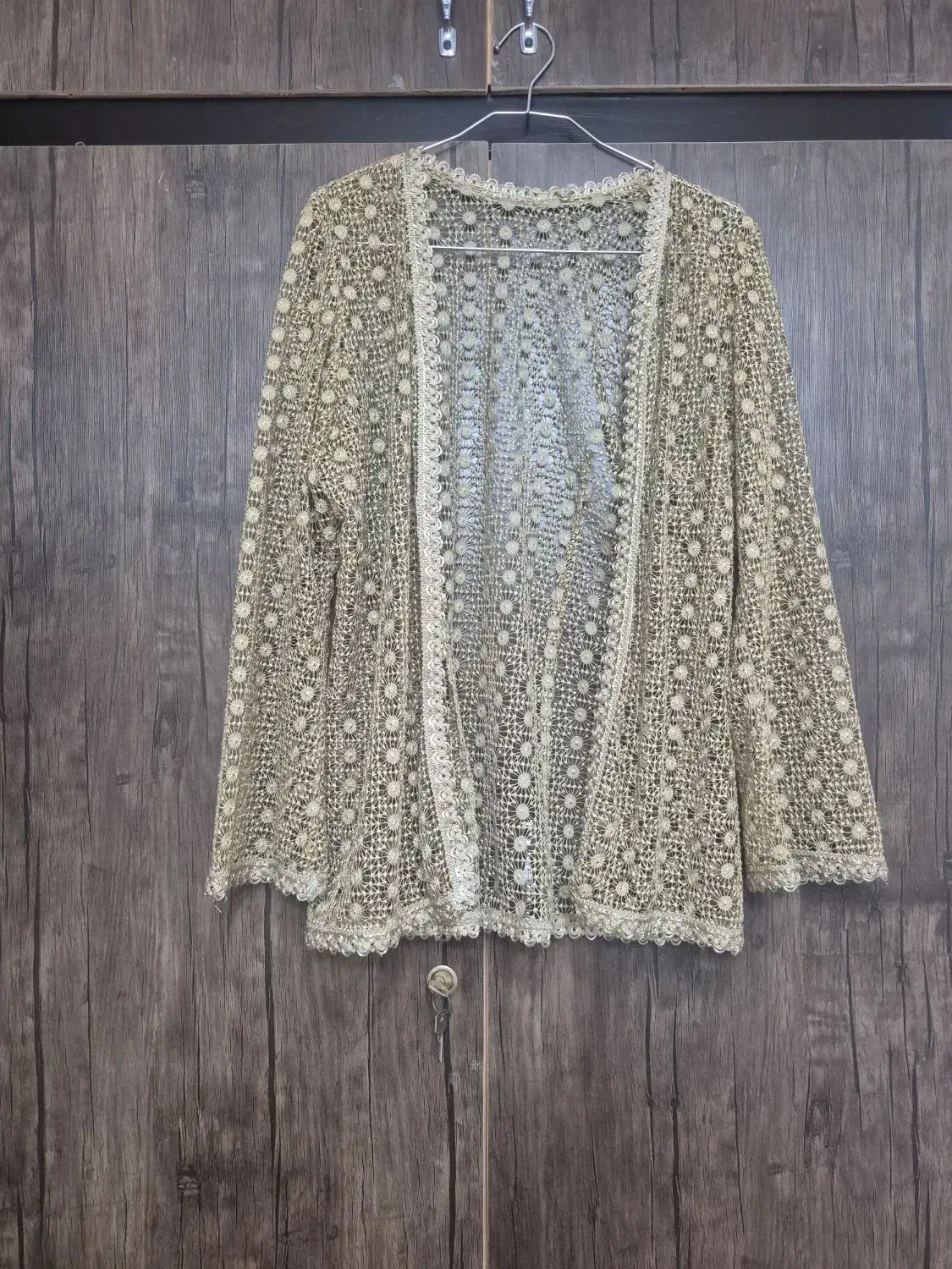 لباس مجلسی|لباس|آران و بیدگل, |دیوار