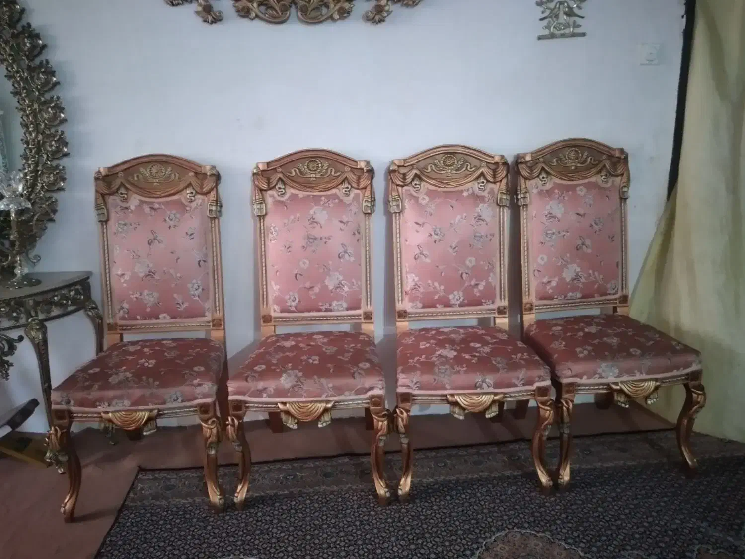 میز غذا خوری|میز و صندلی غذاخوری|اردبیل, |دیوار