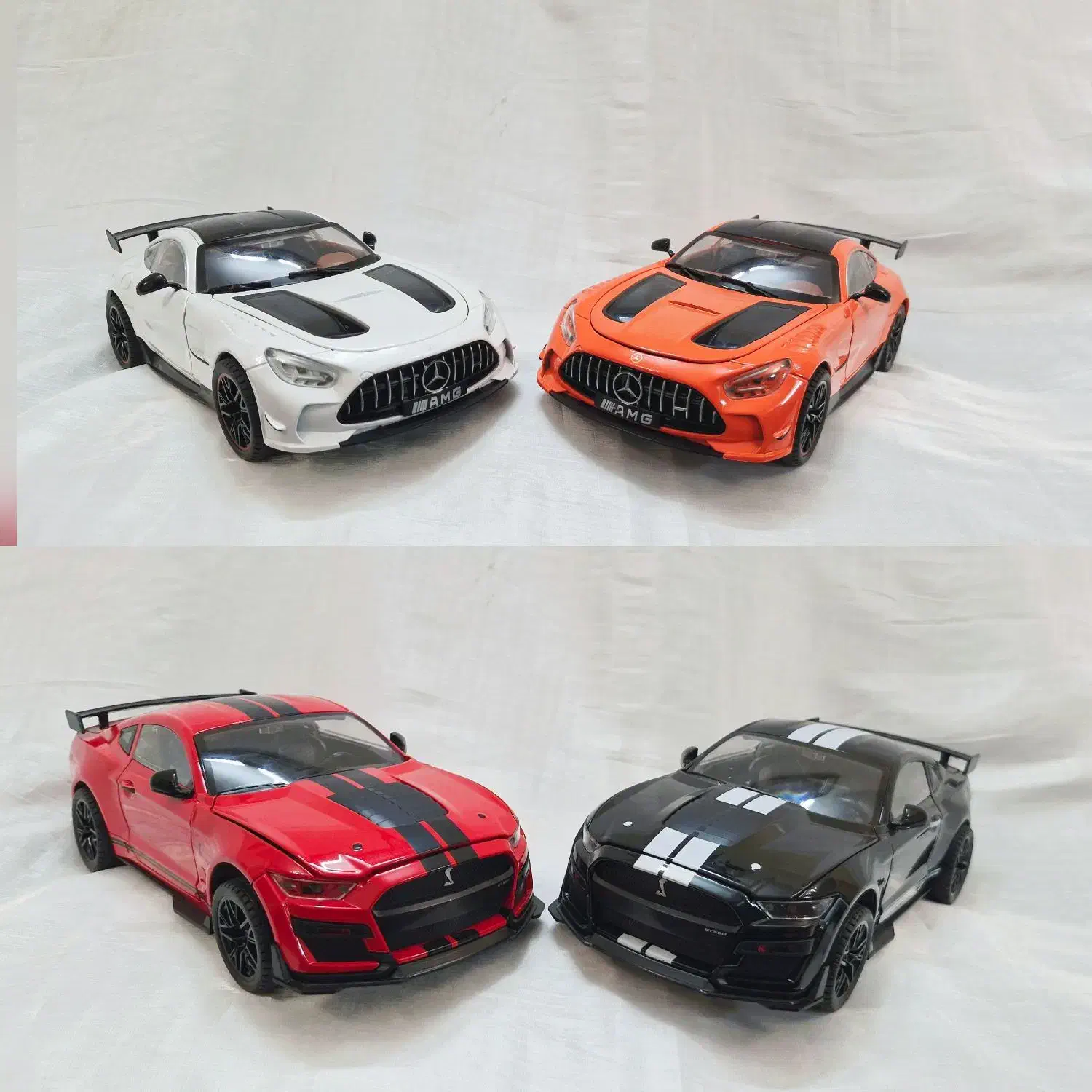 ماکت فلزی ماشین ۶ در بازشو بزرگ مقیاس ۱/۲۴ و ۱/۱۸|اسباب‌‌بازی|اصفهان, ملک‌شهر|دیوار