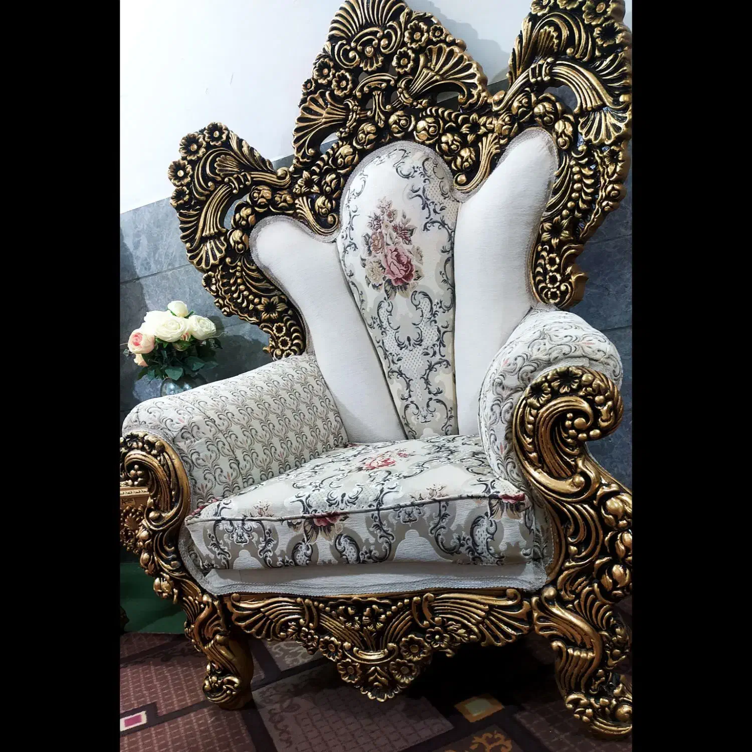 مبل سلطنتی|مبلمان خانگی و میز عسلی|نیر (یزد), |دیوار