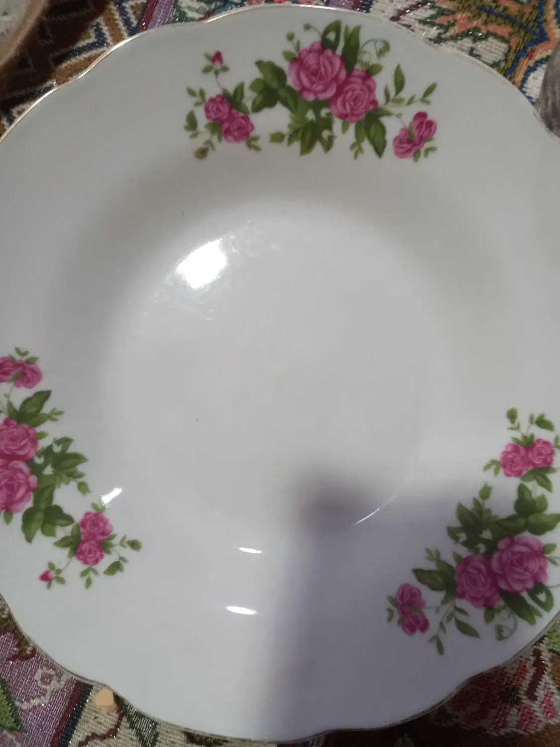 بشقاب گلی و استکان|ظروف سرو و پذیرایی|اشتهارد, |دیوار