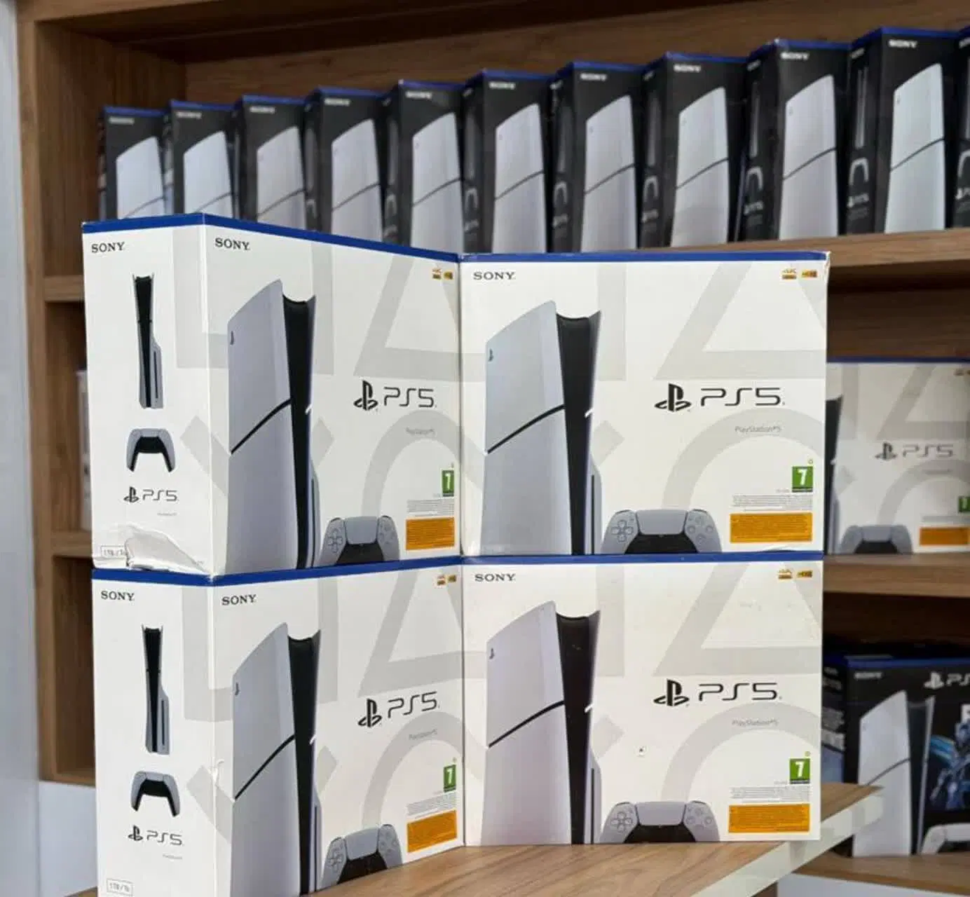 فایو با حافظه 1TB و 825 آخرین نسخه|کنسول، بازی ویدئویی و آنلاین|مشهد, استاد یوسفی (شهرک غرب)|دیوار