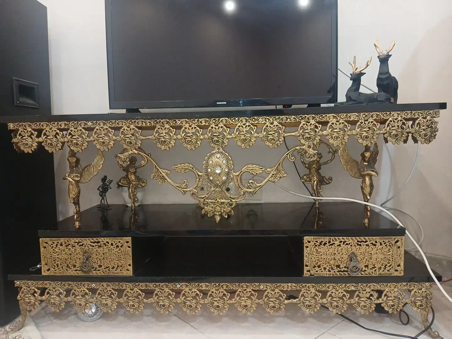 میز تلویزیون  برنز|میز تلویزیون|شهریار, شهریار|دیوار