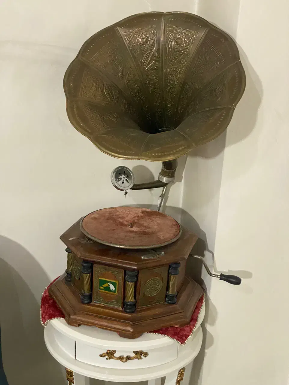 گرامافون قدیمی|کلکسیون اشیاء عتیقه|سنندج, |دیوار