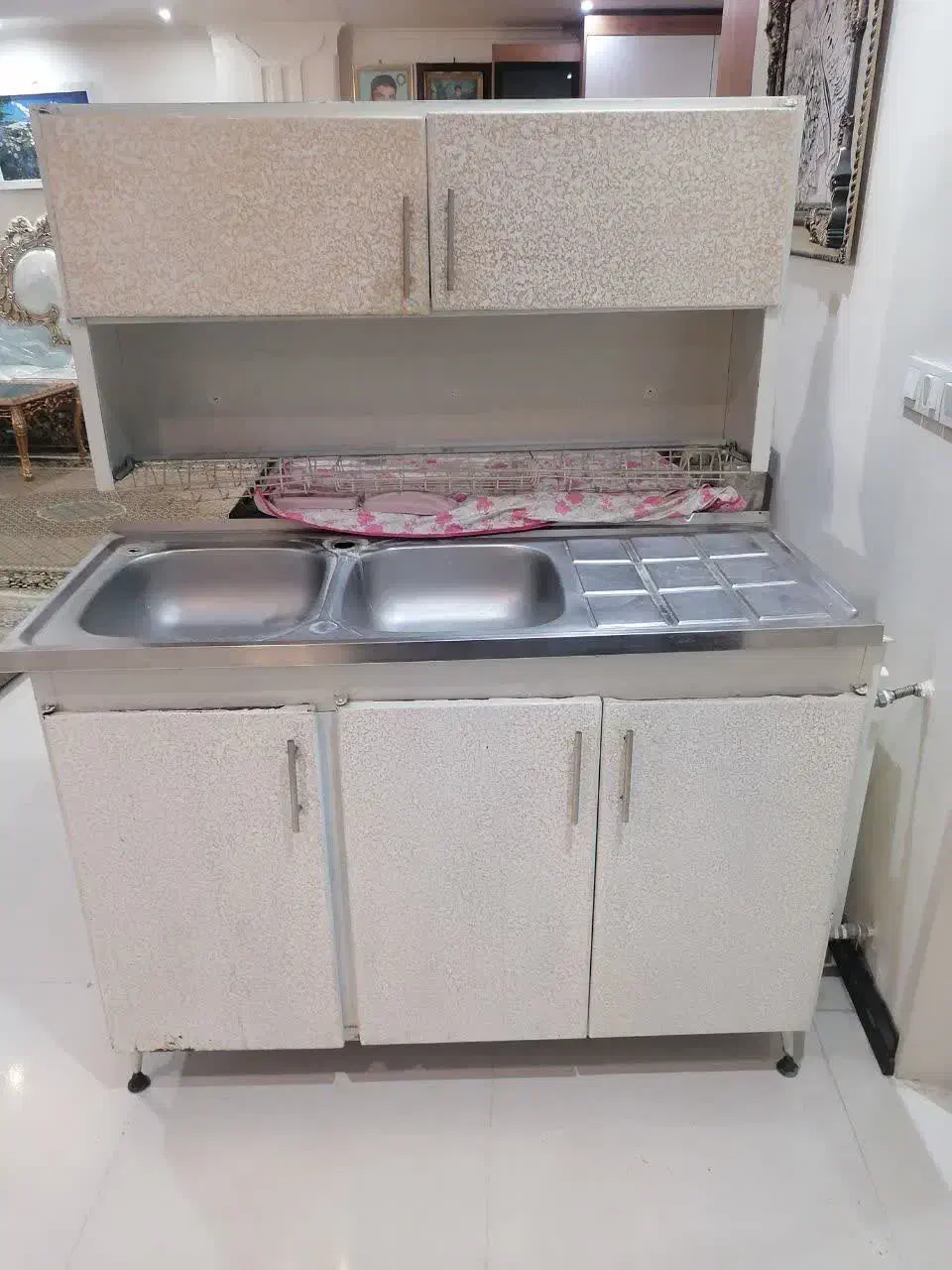 کابینت در حد با سینک کامل|مصالح و تجهیزات ساختمان|تهران, ائمه اطهار|دیوار