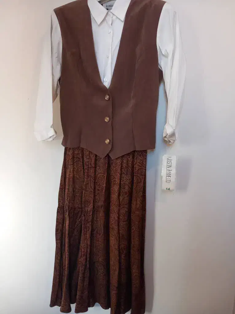 لباس برند Justin Thymeltd کامل نو|لباس|فردیس, شهرک ناز|دیوار