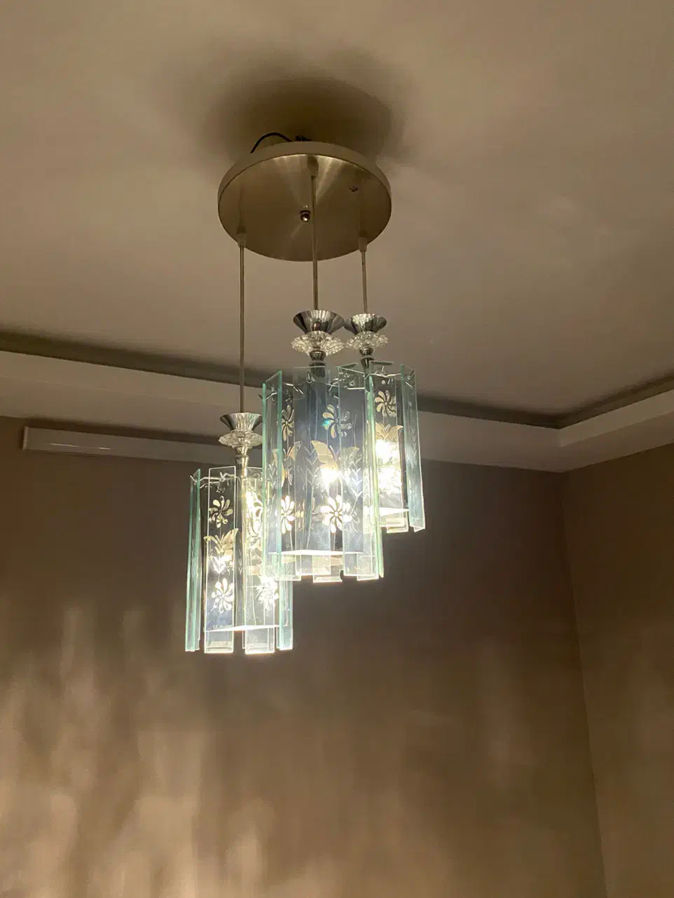 لوستر آویز|لوستر و چراغ آویز|زنجان, |دیوار