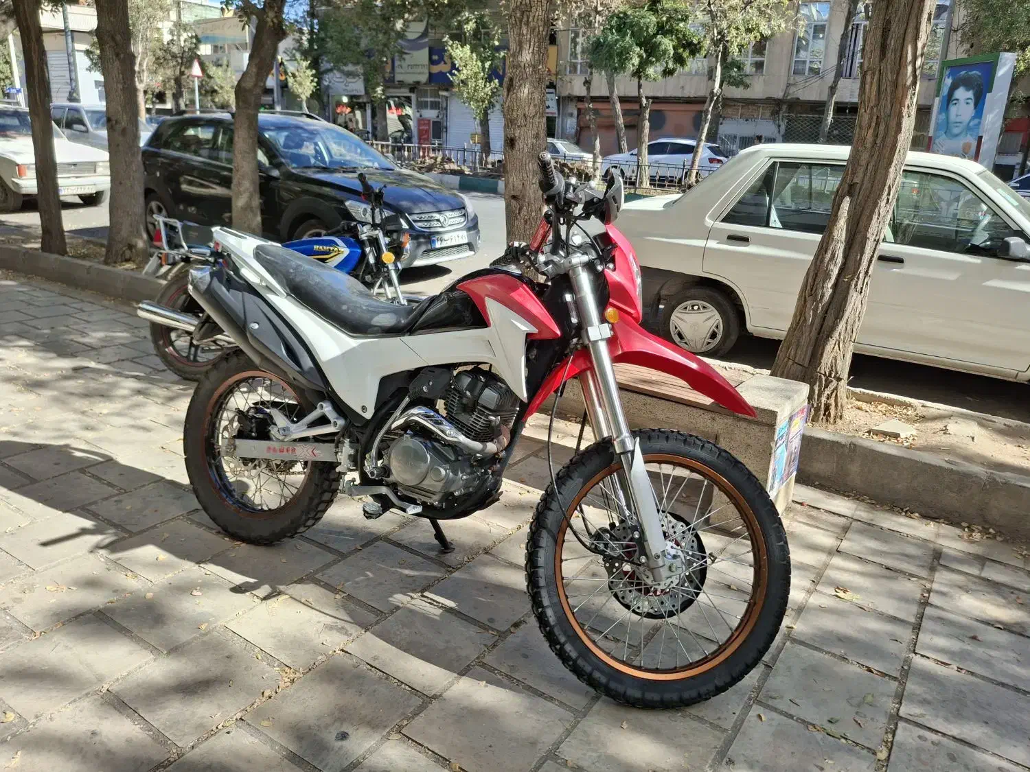 تریل فلات ۲۰۰|موتورسیکلت|ابهر, |دیوار