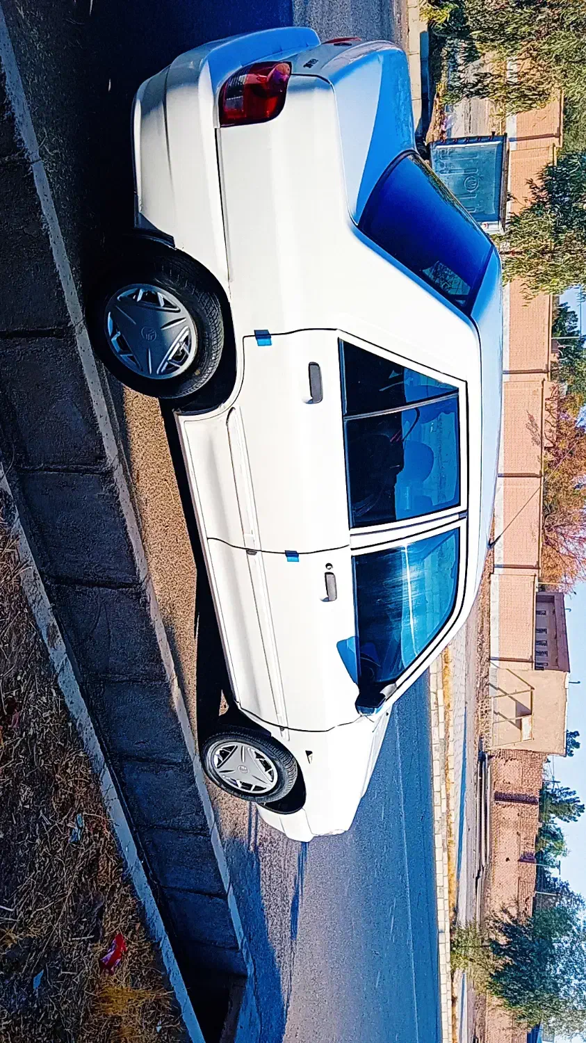 ماشین ۱۳۲مدل ۹۶کم کار و بدون نقطه|خودرو سواری و وانت|بردسکن, |دیوار