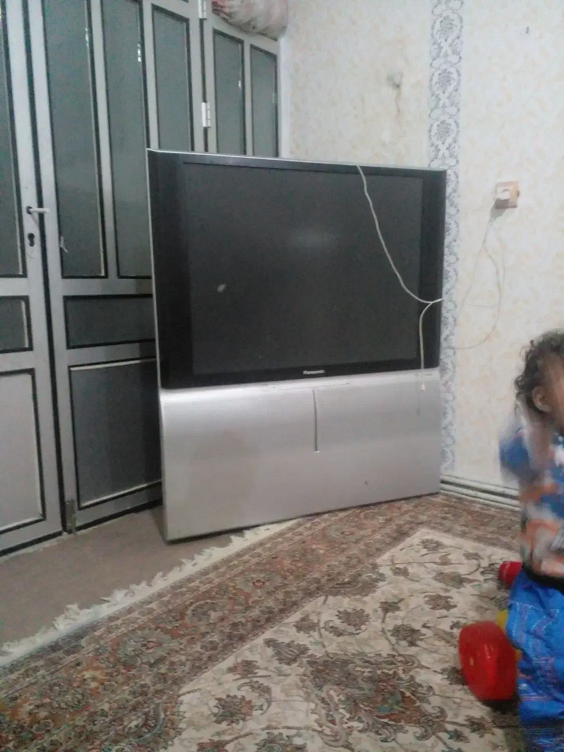 تلویزیون پروجکشنی|تلویزیون و پروژکتور|اسلام‌‌آباد غرب, |دیوار