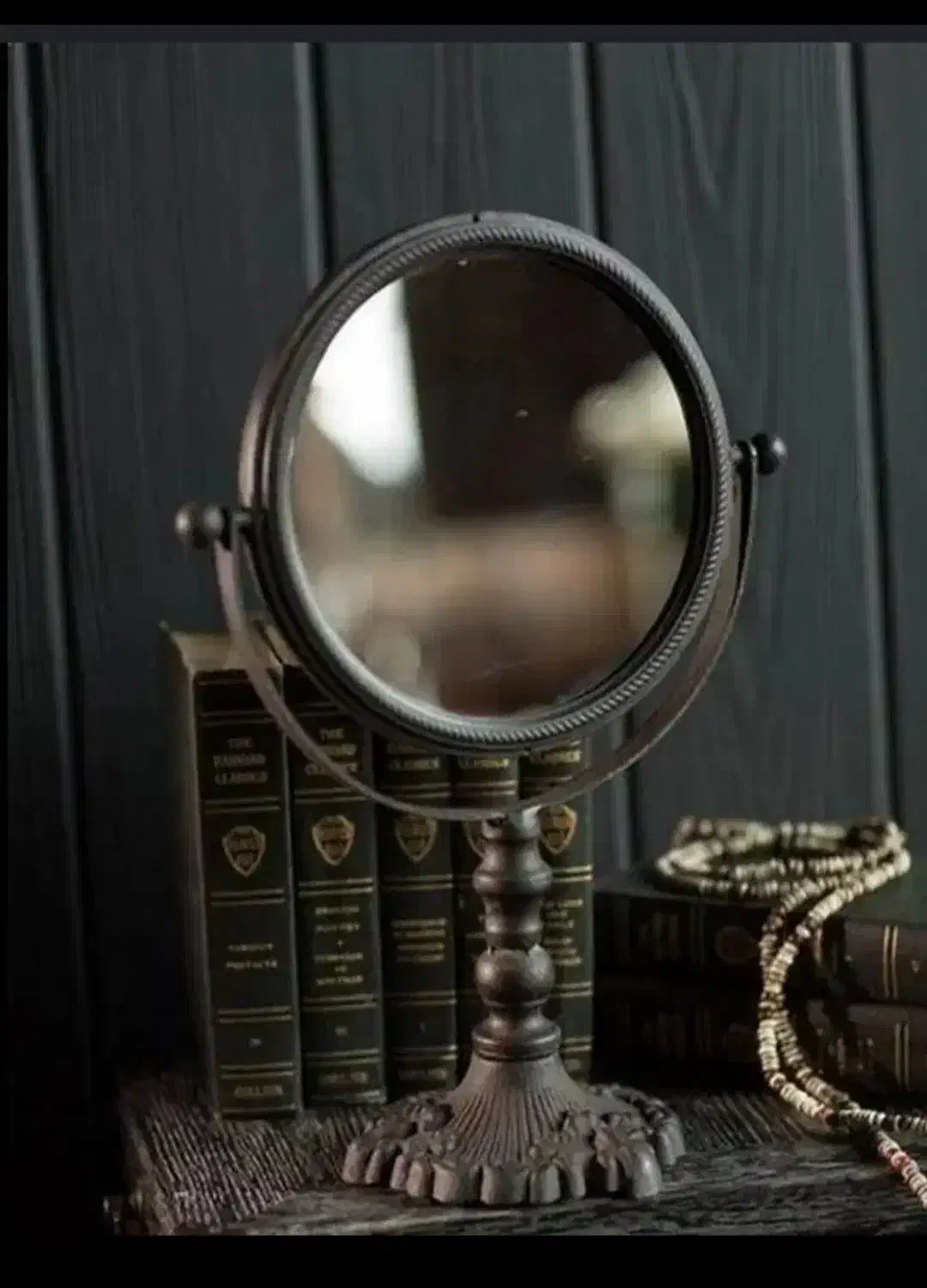 فال اینه بینی بدون رد خور|خدمات پذیرایی، مراسم|سرباز, |دیوار