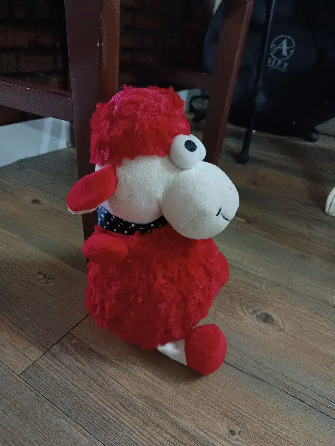 عروسک گوسفند|اسباب‌‌بازی|شهریار, شهریار|دیوار