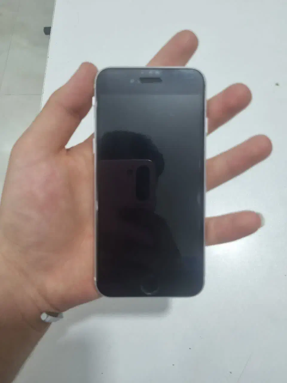 آیفون se2020|موبایل|گرگان, |دیوار