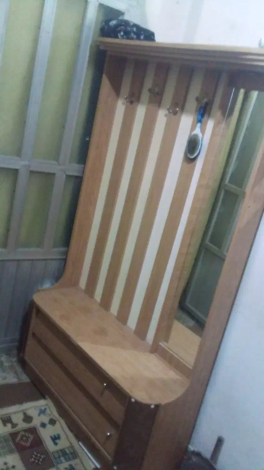 سلام هم جاکفشی وهم جالباسی هستش|جاکفشی، کمد، دراور|قوچان, |دیوار