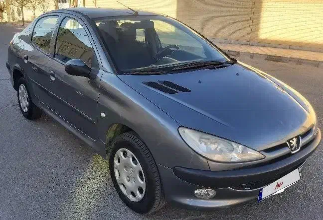 پژو۲۰۶ صندوقدار وی۸ (فول) مدل۹۳ تمیز|خودرو سواری و وانت|رفسنجان, |دیوار