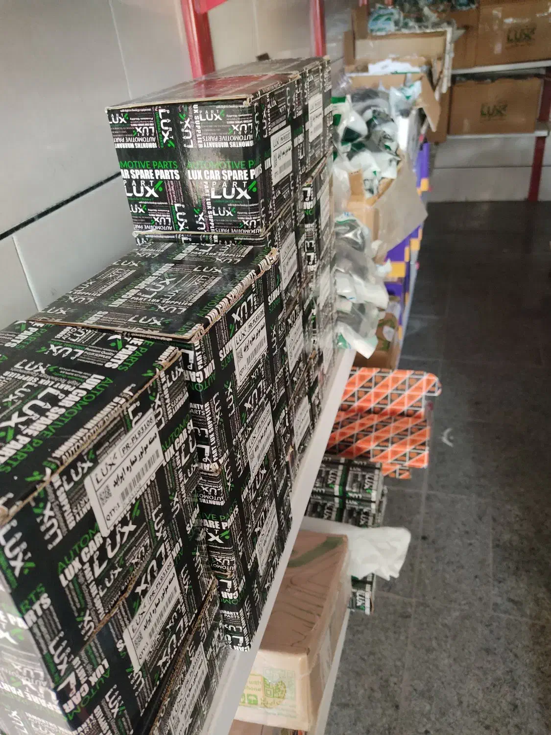 نیازمند همکاری خانم|استخدام بازاریابی و فروش|ایرانشهر, |دیوار