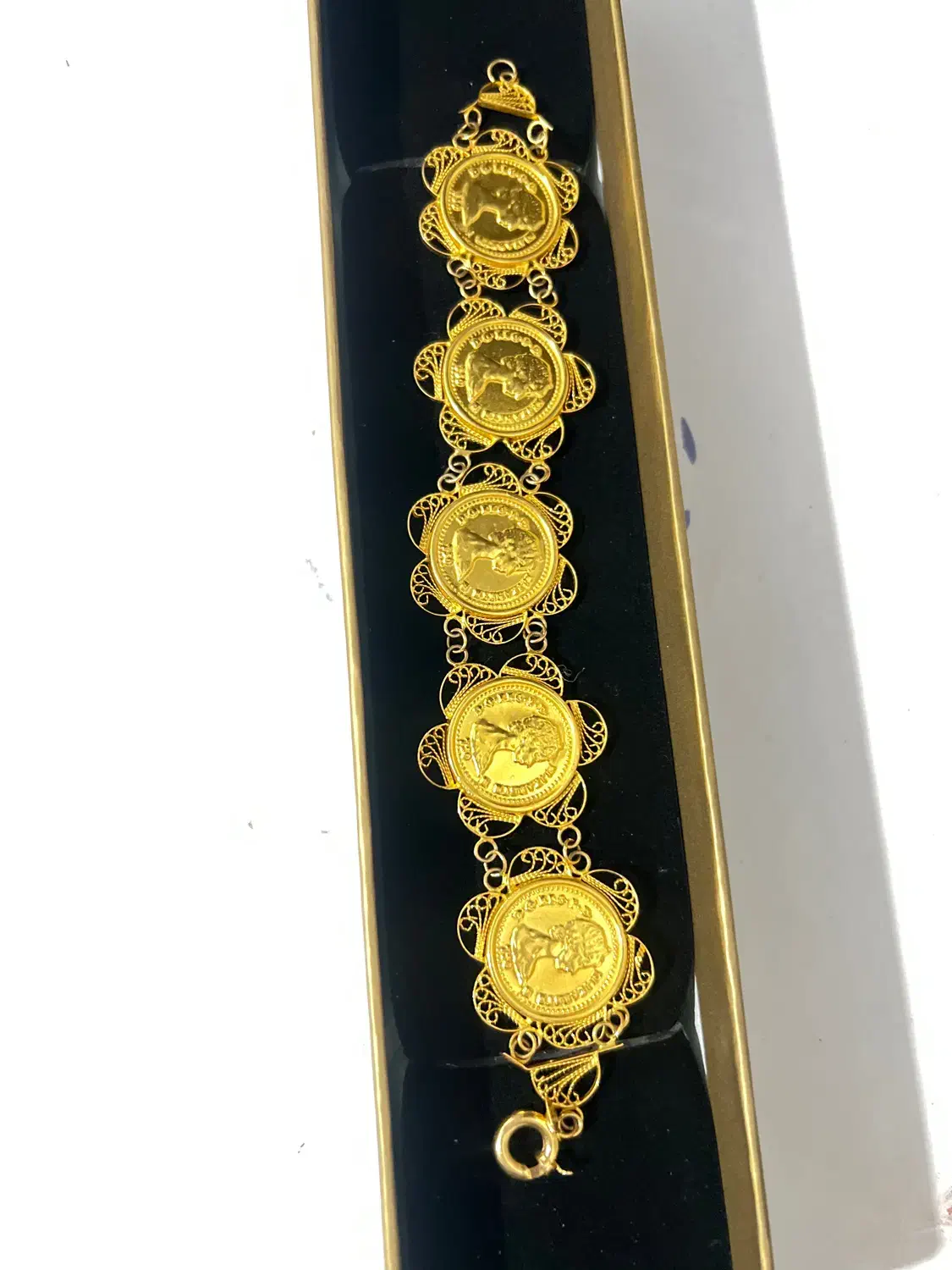 دستبند طلا سکه ای|جواهرات|زاهدان, |دیوار