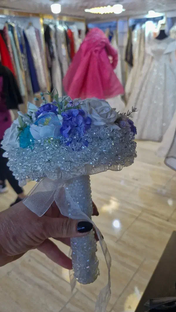 نیروی کار مزون لباس عروس|استخدام بازاریابی و فروش|داراب, |دیوار