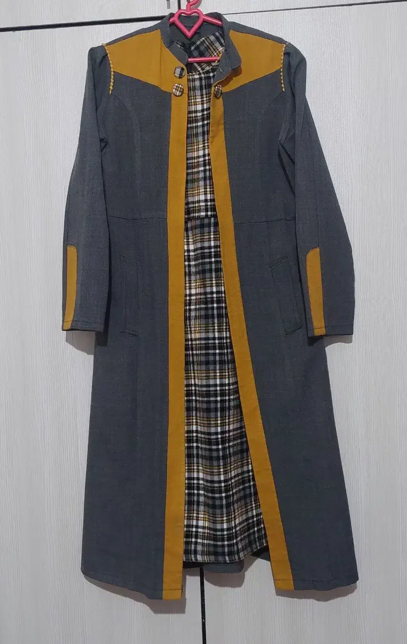 تعدادی لباس پاییزه|لباس|زنجان, |دیوار