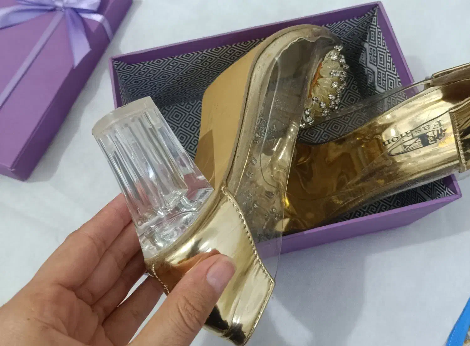 کفش های مجلسی|کیف، کفش، کمربند|لامرد, |دیوار