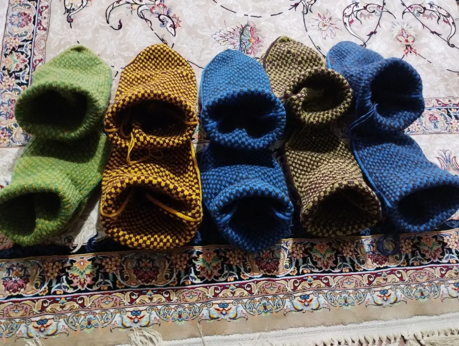 جواربین (جوراب)|لباس|مهاباد (آذربایجان غربی), |دیوار