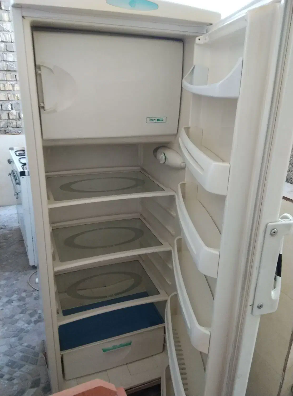 یخچال وآبگرمکن|یخچال و فریزر|شیراز, شهرک قمشه|دیوار