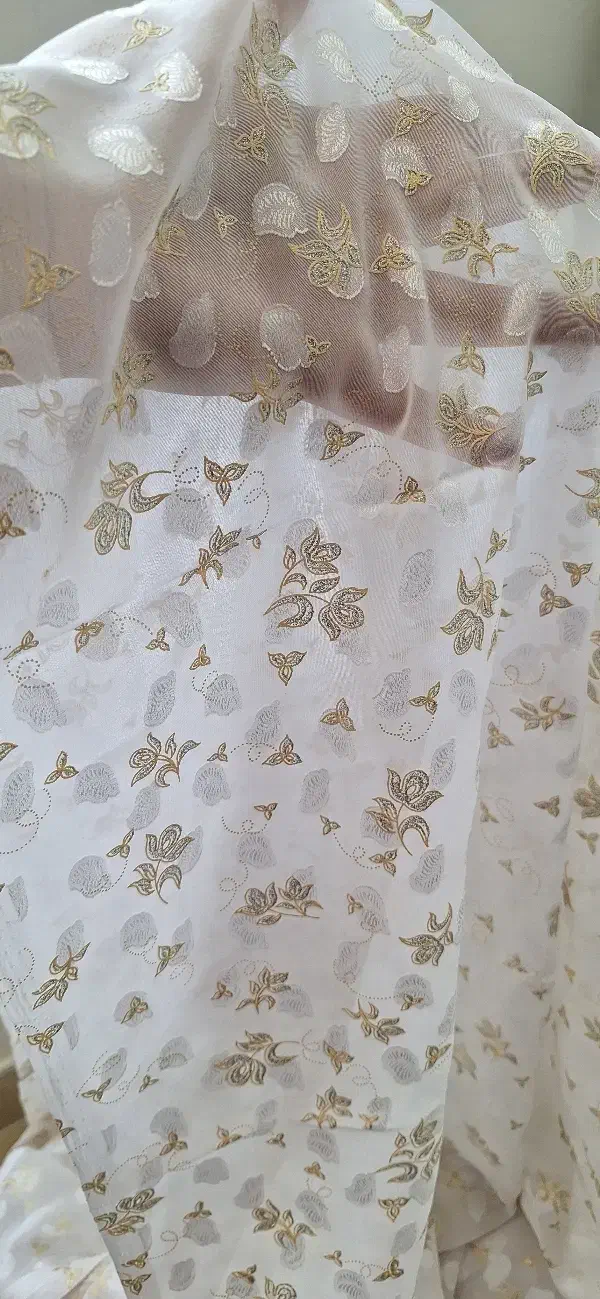 چادر عروس جنس حریر نقره کوب پارچه خارجی|لباس|شیراز, تاچارا|دیوار