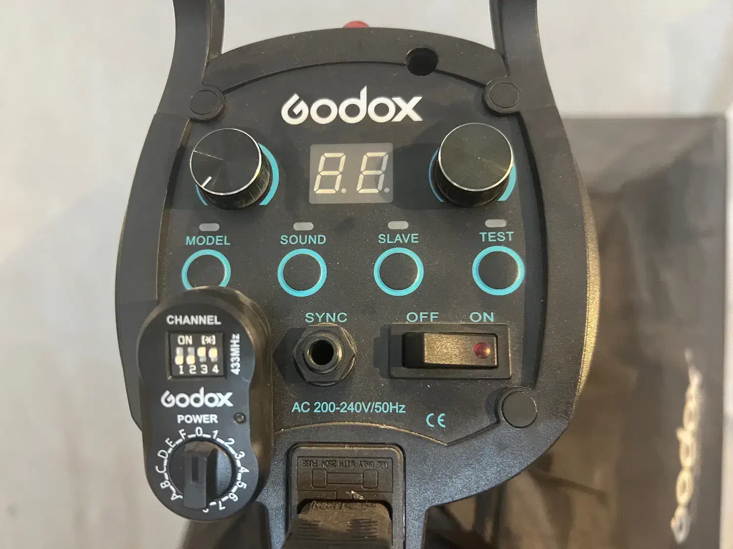 فلاش گودوکس ۳۰۰|دوربین عکاسی و فیلمبرداری|تبریز, |دیوار