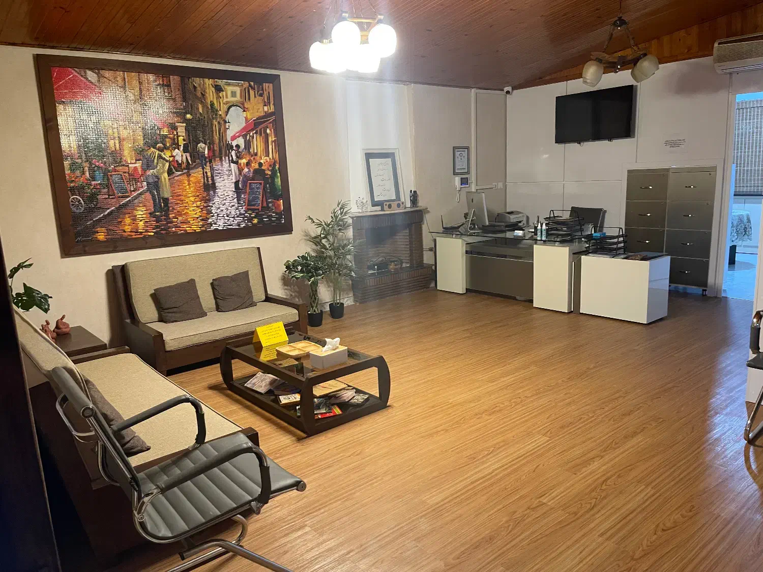 خانم اپراتور لیزر شیفت صبح|استخدام درمانی، زیبایی، بهداشتی|سلمانشهر, |دیوار