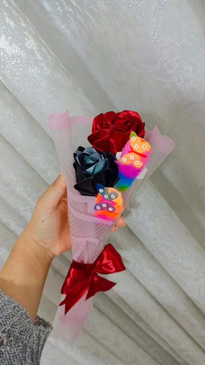 گل رز جاودانه|گل مصنوعی|بزینه رود, |دیوار