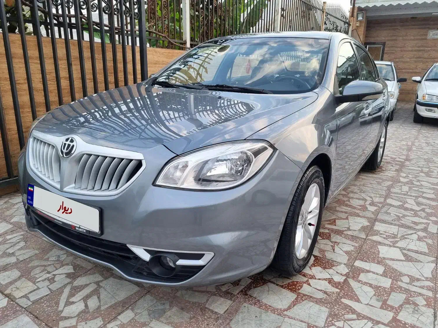 بلریانس ۳۳۰مدل۹۶ بدون رنگ کم کار|خودرو سواری و وانت|رشت, پسیخان|دیوار