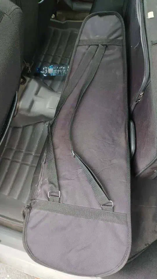 یک کیس ویلن 4/4|ویولن|ارومیه, |دیوار