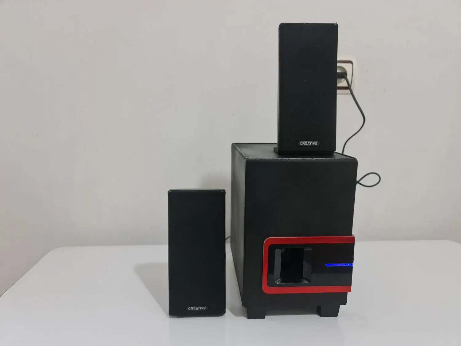 تعدادی اسپیکر و باند|سیستم صوتی خانگی|ایلام, |دیوار