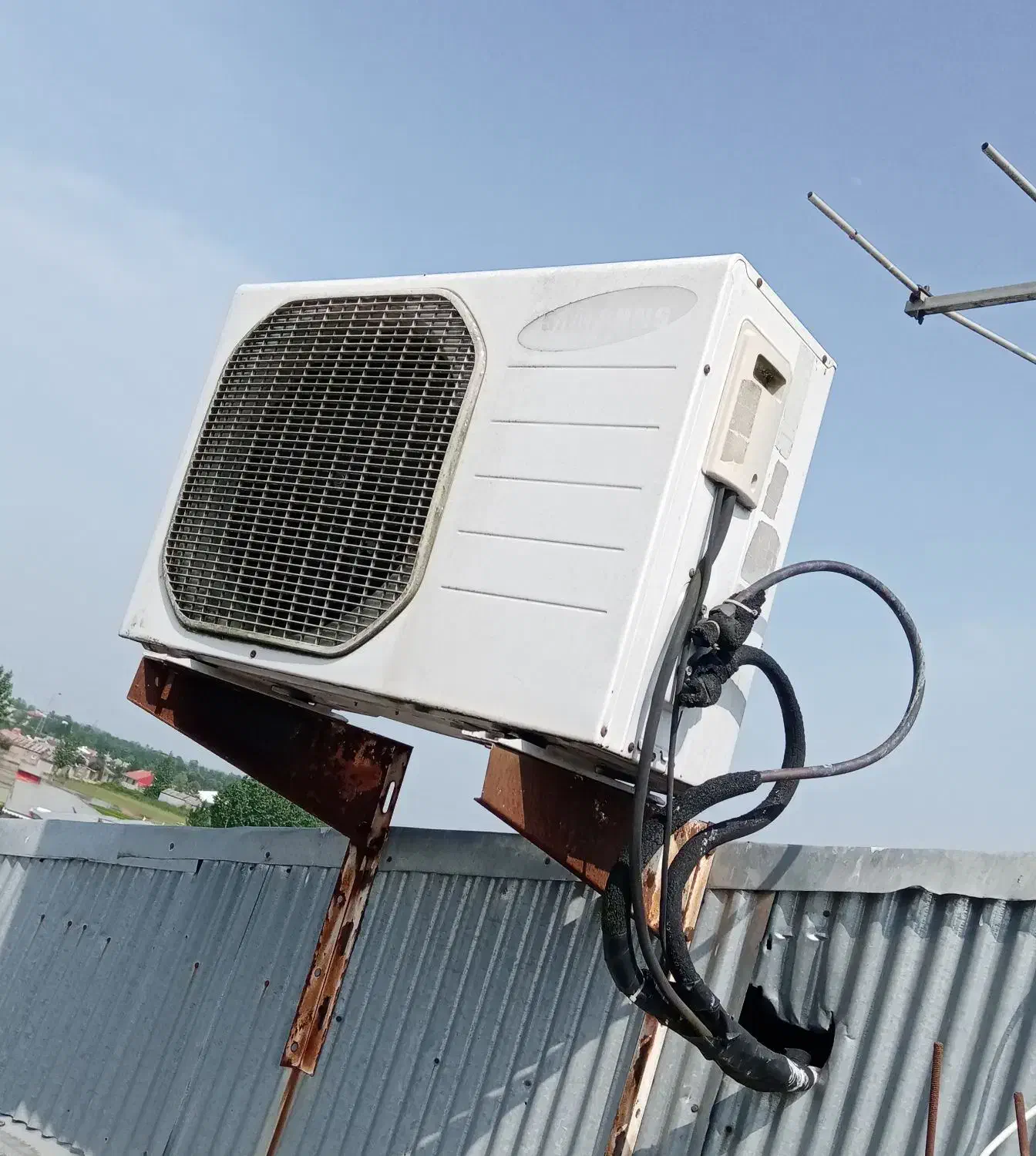 تعمیر ونصب کولر گازی،لباسشویی و یخچال فریزر|خدمات پیشه و مهارت|رشت, لاکانی|دیوار