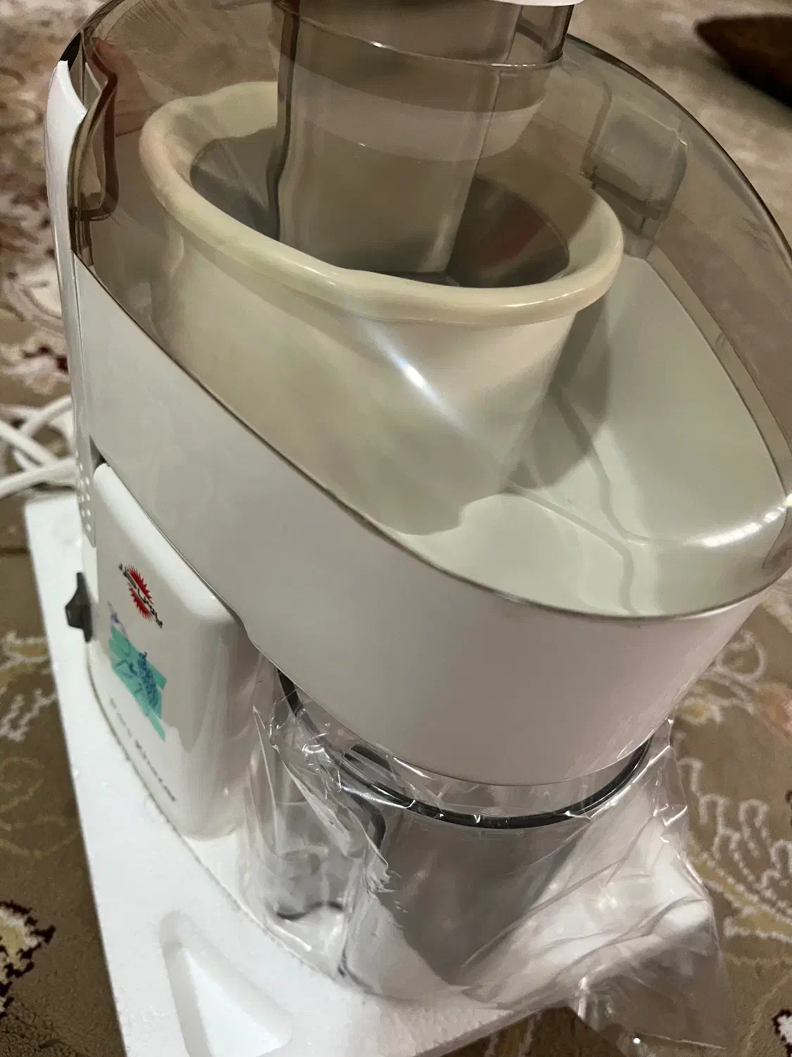 ابمیوه گیری|آبمیوه‌گیر و آب‌مرکبات‌گیر|قم, شهرک سازمان آب|دیوار