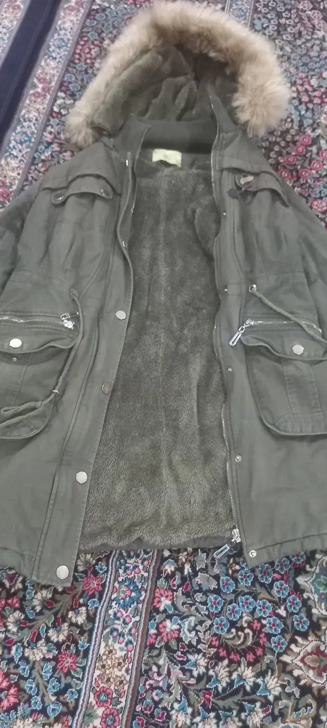 لباس گرم|لباس|یزد, |دیوار