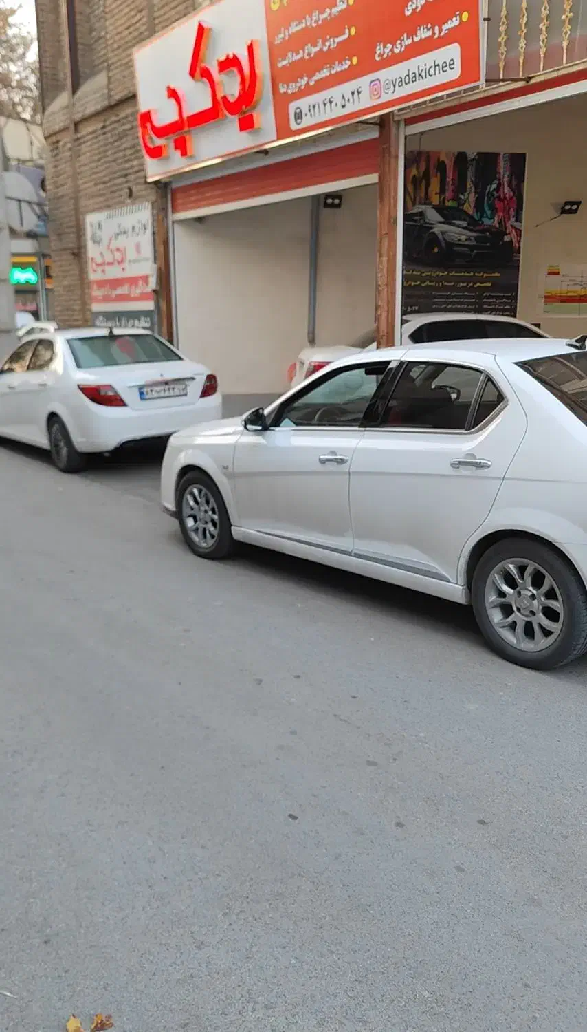 قطعات تزیینی دنا پلاس، دیفیوزر، باله، اسپلیتر، زه|خدمات موتور و ماشین|ارومیه, |دیوار