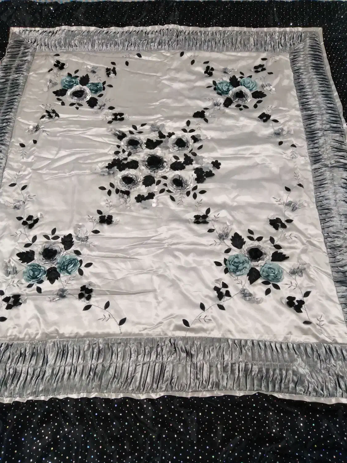 روتختی دو نفره ساتن نقره ایی|سرویس روتختی|مشهد, ولیعصر (شهرک غرب)|دیوار