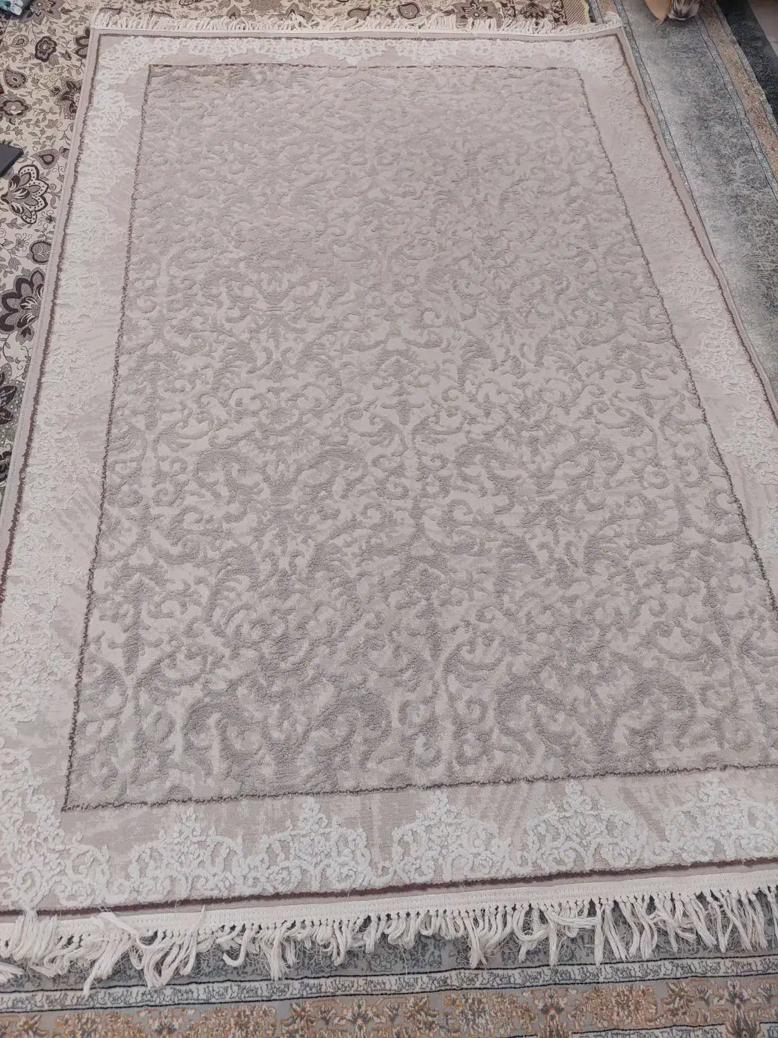 فرش ۱۲ متری و ۴ متری|فرش|پردیس, فاز ۳|دیوار