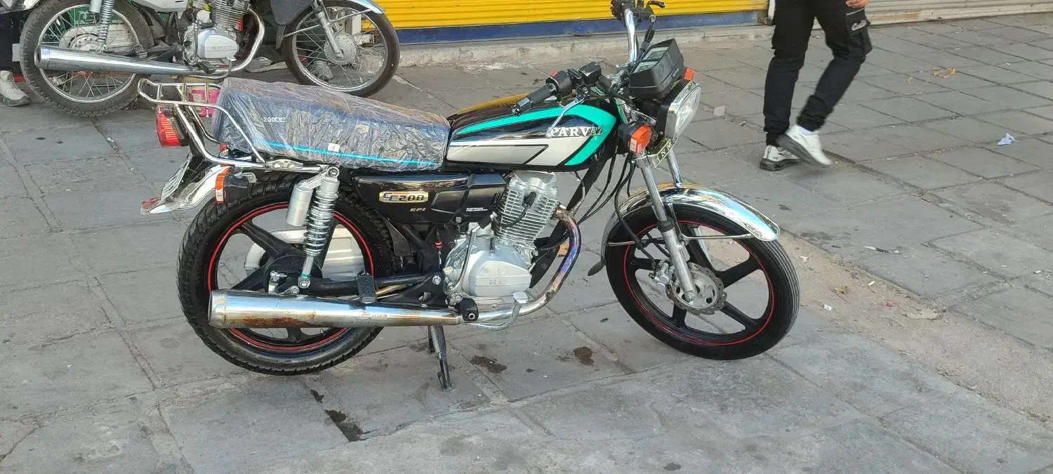 موتور ۲۰۰ پرواز|موتورسیکلت|بروجرد, |دیوار