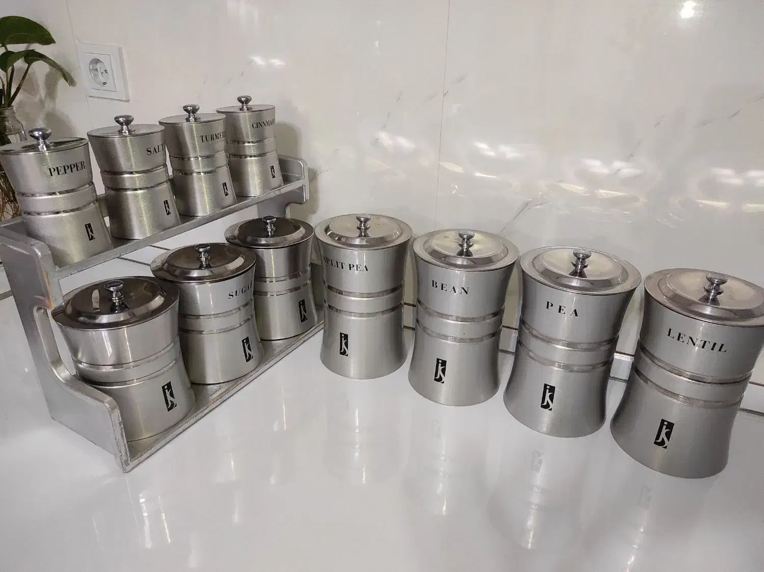 بانکه حبوبات و پاسماری|ظروف نگهدارنده، پلاستیکی، یک‌بارمصرف|بیجار, |دیوار