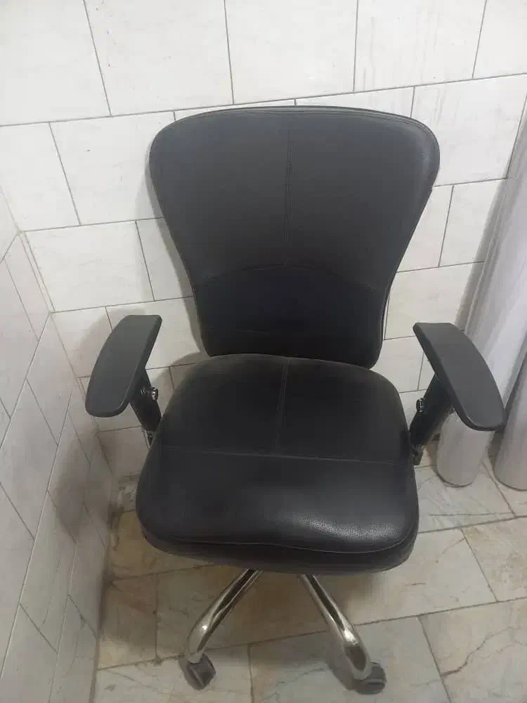 فروش برای ارتقا|مبلمان اداری|تهران, بازار|دیوار