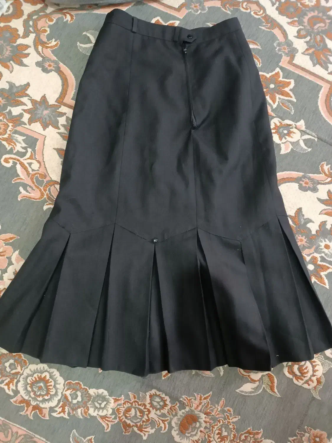 دامن نونو|لباس|سبزوار, غرب نیروگاه|دیوار