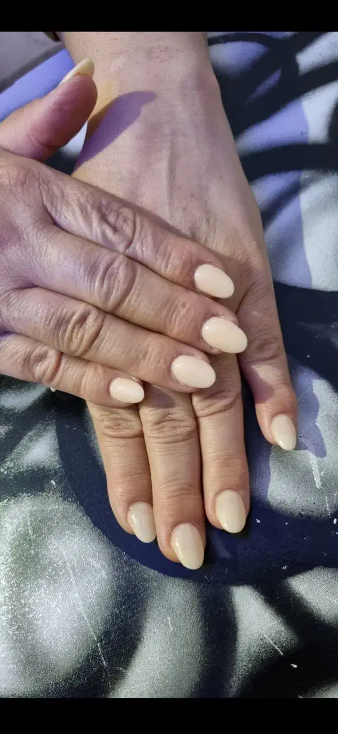 نیازمند مدل ناخن|خدمات آرایشگری و زیبایی|اسلامشهر, شهرک سالور|دیوار