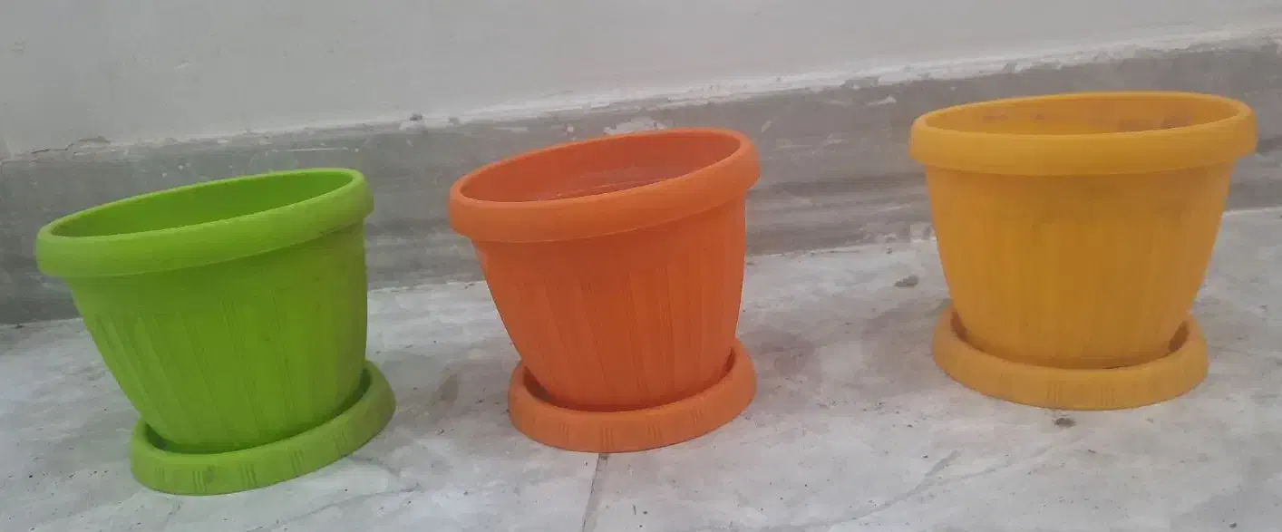 گلدان گل مصنوعی  شیک  ماندگار  و گلدان|گل مصنوعی|رشت, سعدی (تختی)|دیوار