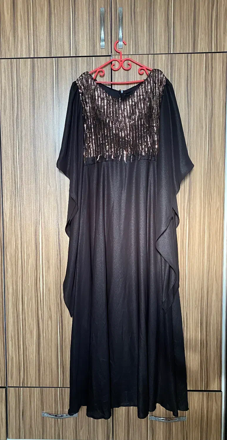 لباس مجلسی شیک و تمیز|لباس|رشت, جماران|دیوار