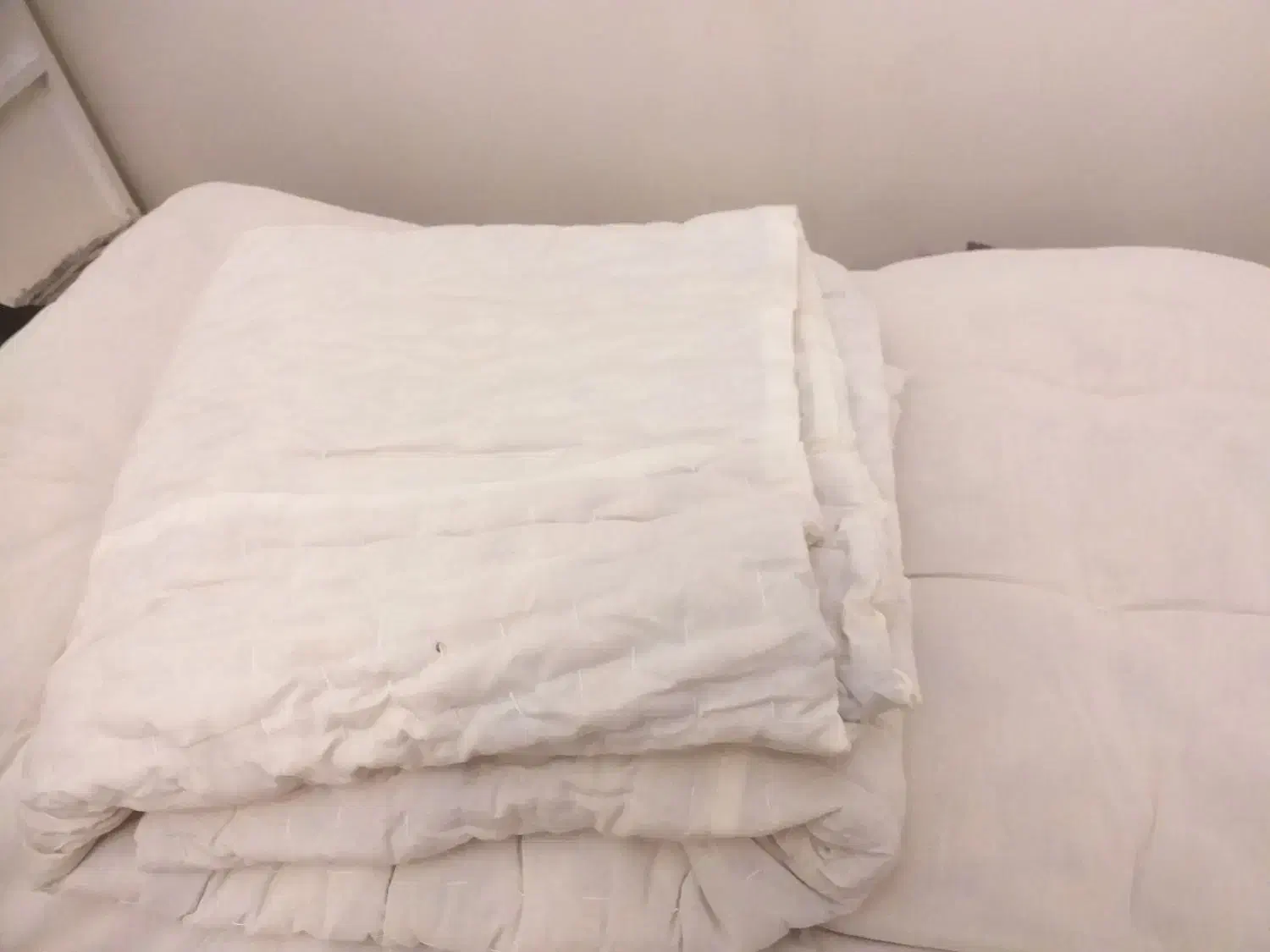 لحاف وتشک|رختخواب، بالش، پتو|تبریز, |دیوار